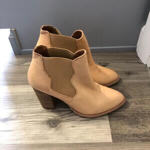 Chinese Laundry Size 9.5 Ankle Booties Women's Zane Boots